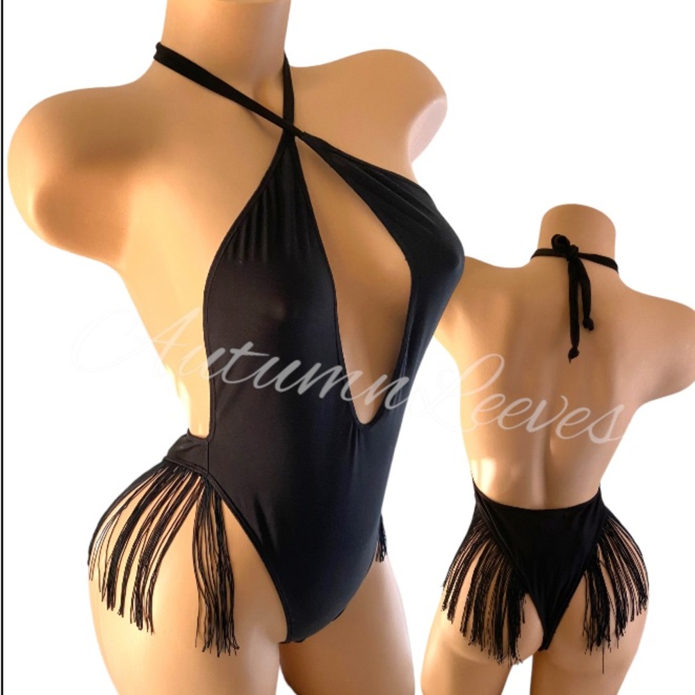 #32) Exotic Dancewear